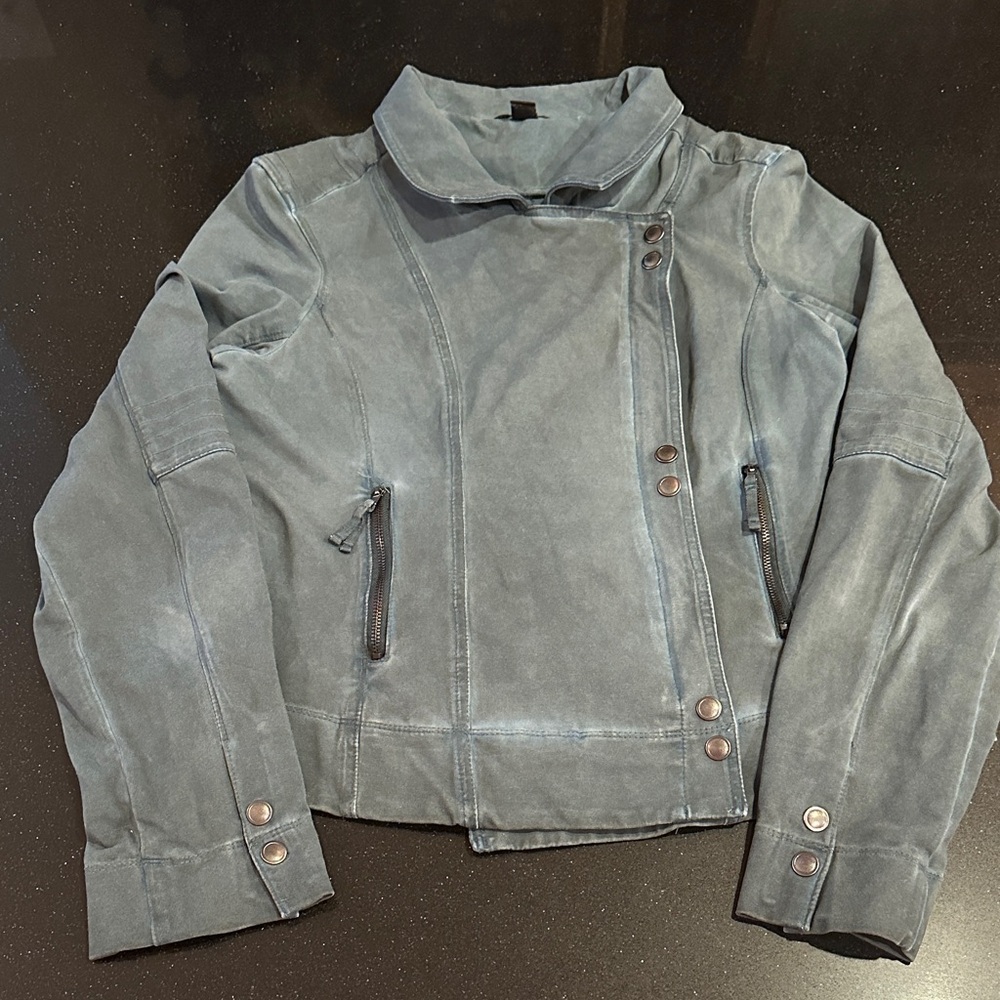 Peyton Jensen Women's Distressed Green/Gray Bomber Jacket (Size: Large)